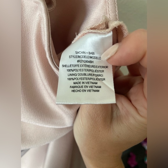 Sachin & Babi cali satin cowl neck midi slip dress with slit - Picture 5 of 8